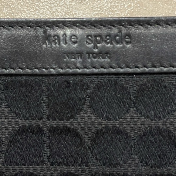 Classic Kate Spade canvas and leather logo wristlet! - Picture 3 of 8
